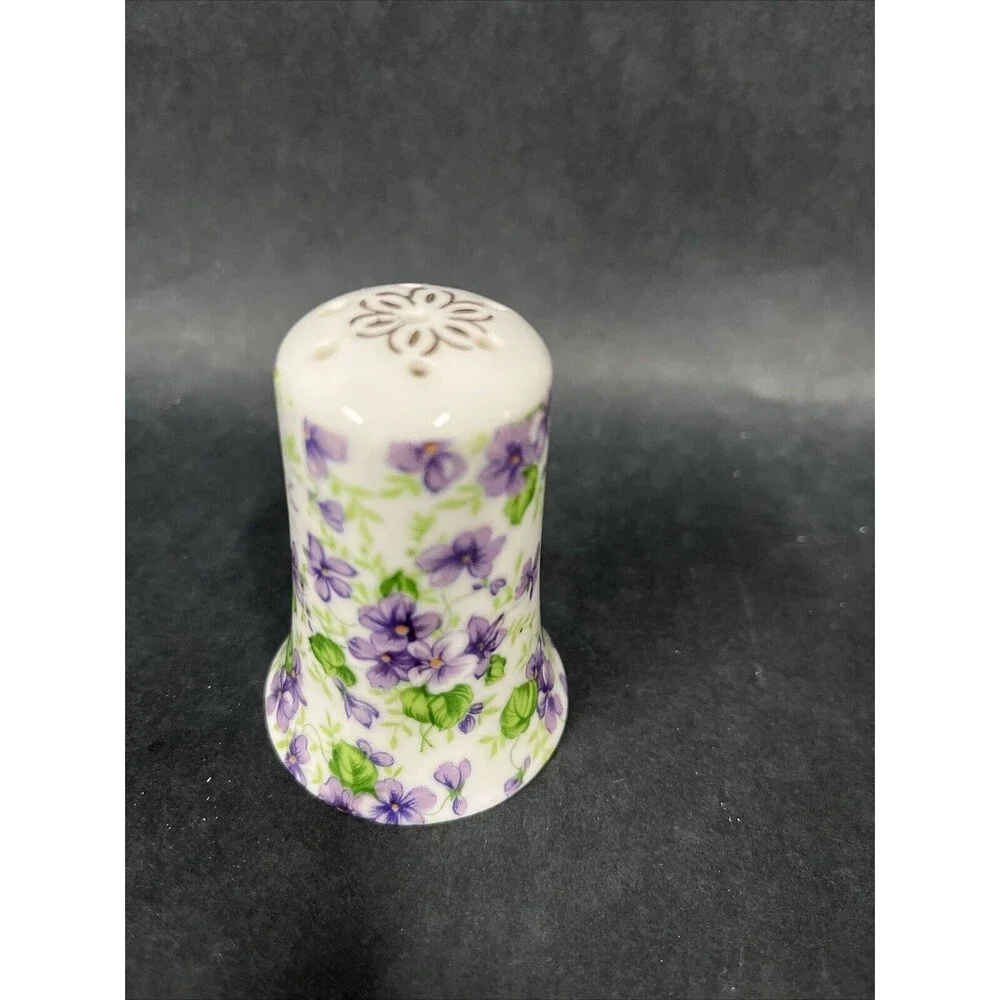 VTG Lefton China Hand Painted Purple Violet‎ Salt or Pepper Shaker 665V